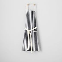 Sur La Table The Saucier Chef Signature Apron, Professional Full-Coverage Canvas Apron with Adjustable Neck and Waist Ties