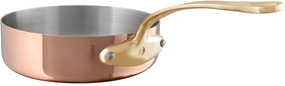 Mauviel M'Heritage 200 B 2mm نحاس مصقول و مقلاة من الفولاذ المقاوم للصدأ مع مقابض نحاسية ، 3.2-qt ، صنع في فرنسا