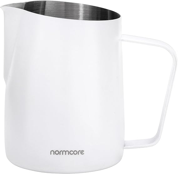 إبريق الحليب Normcore مع Sharp Spout - إبريق البخار Espresso - إبريق الحليب Frothing - أداة Espresso Barista - طلاء غير لاصق أبيض - 20.3 أوقية 600 مل