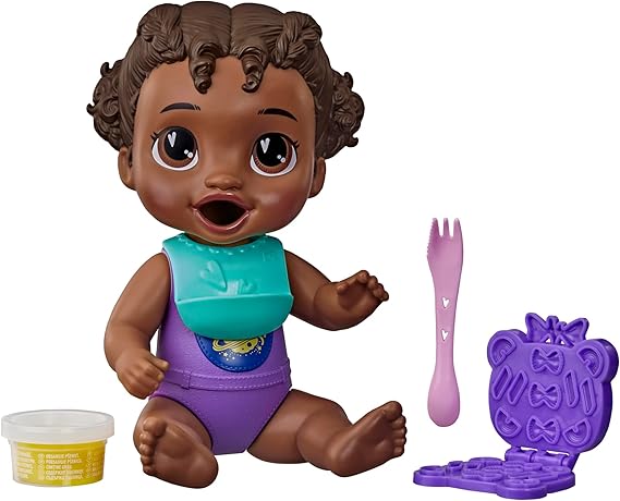 Baby Alive Dinnertime Creations، دمية ذات شعر أسود مع إكسسوارات طعام للعب، 11 بوصة، ألعاب للفتيات والفتيان بعمر 3+ عامًا