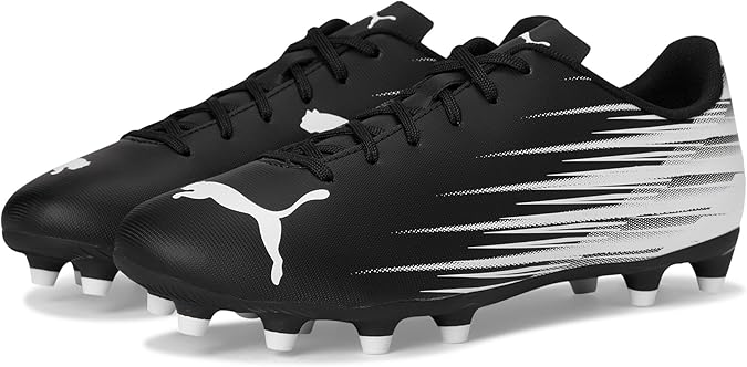 شركة Puma Mens Attacanto ، طبقة كرة قدم اصطناعية