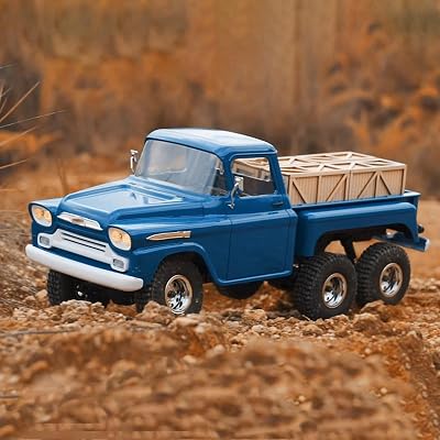 1/18 RC الزاحف 4 WD RC شاحنة RTR مع أضواء LED 2.4 GHz الارسال هواية الصف التحكم عن بعد سيارة 2.4 Ghz جميع التضاريس تسلق RC شاحنة للبالغين