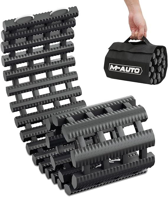 M-AUTO Snow Tire Traction Mats مسارات الاسترداد المحمولة للمركبة في الطين والثلج والجليد والرمل ، 32 & quot ؛ أجهزة الطوارئ الاسترداد القابلة للتلف مع حقيبة التخزين ، حمولة 7.7 طن