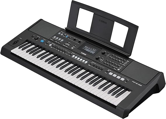 Yamaha PSR-E483، لوحة مفاتيح محمولة حساسة للمس مكونة من 61 مفتاحًا مع حامل صوت وموسيقى ومحول طاقة