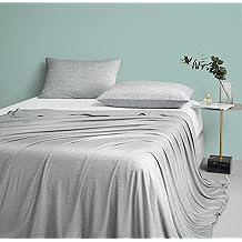 Elegear Cooling Blankets 59" x 79" + Cooling Pillow Cases Standard (20" x 26") Bundle