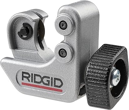 Ridgid - CC247 RIDGID 40617 Model 101 Close Quarters Tubing Cutter، 1 / 4 -inch to 1 - 1 / 8 -inch Tube Cutter Silver